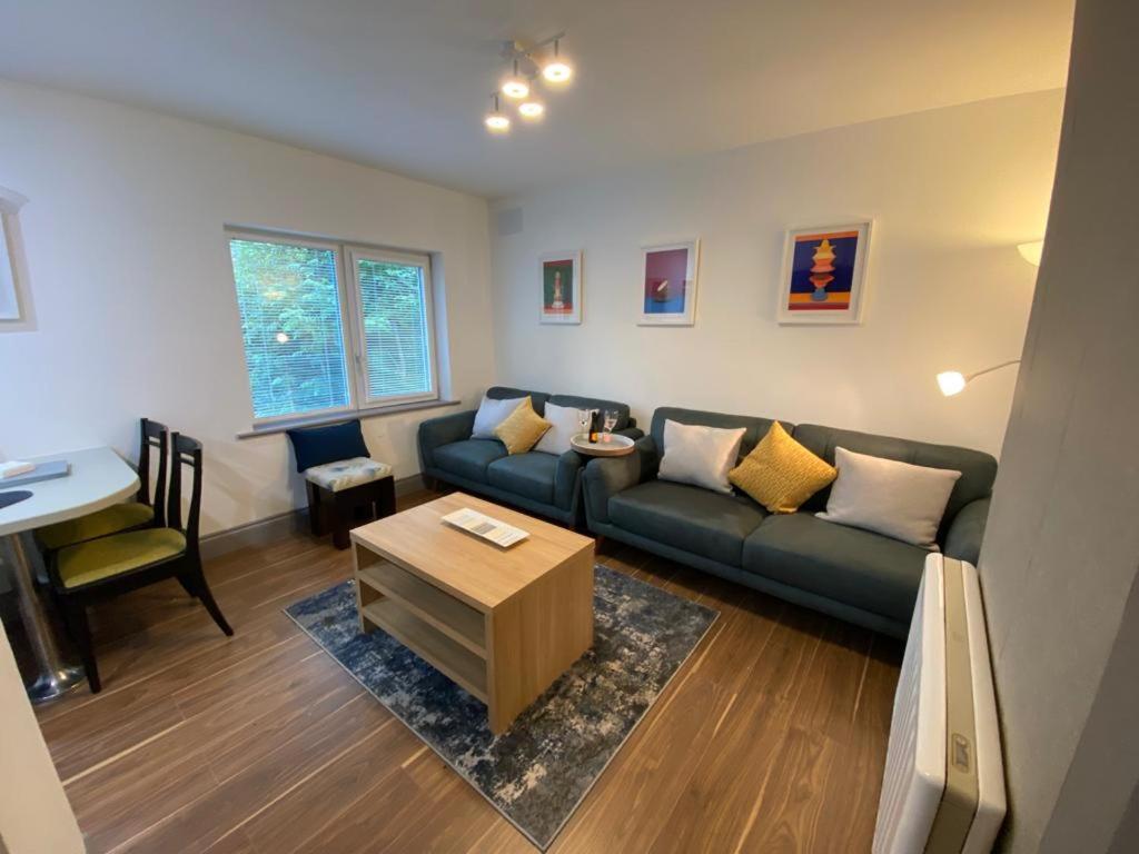 Location Location - Gorgeous 3 Bed Apartment In Killarney Exterior foto