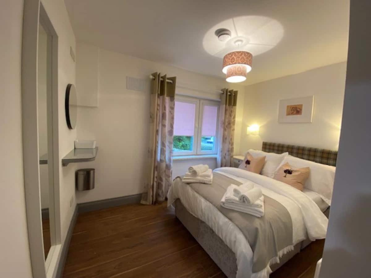Location Location - Gorgeous 3 Bed Apartment In Killarney Exterior foto
